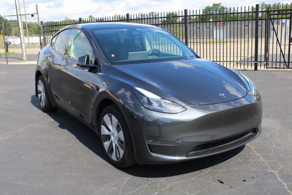 2024 Tesla Model Y