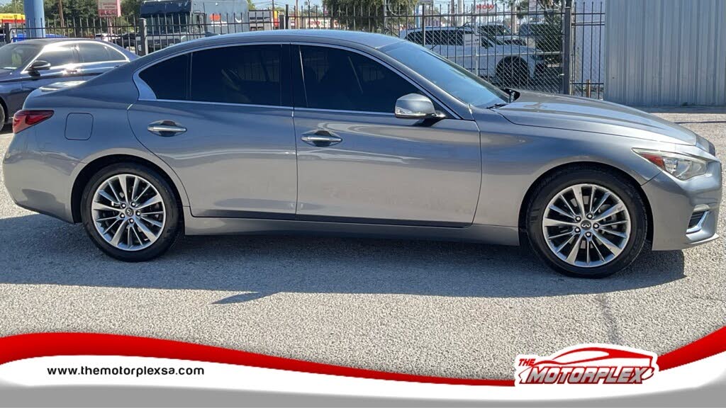 2018 Infiniti Q50