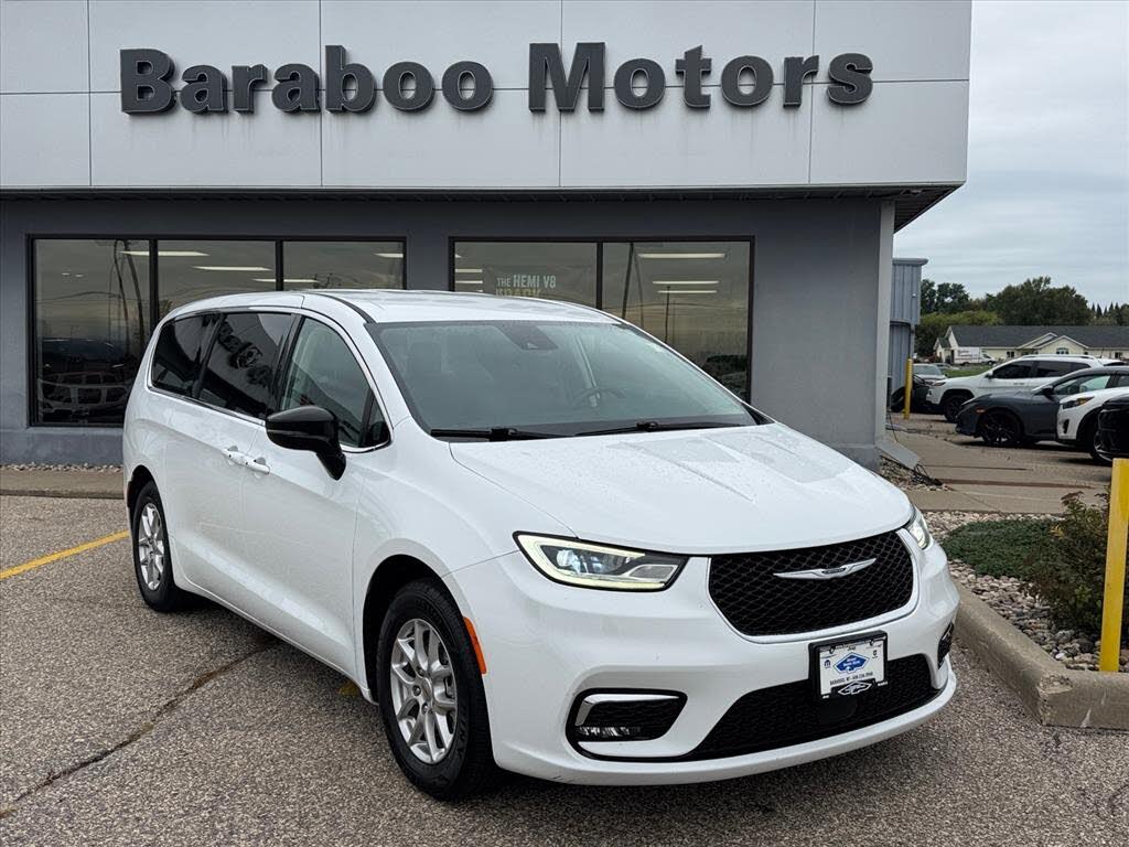 2024 Chrysler Pacifica