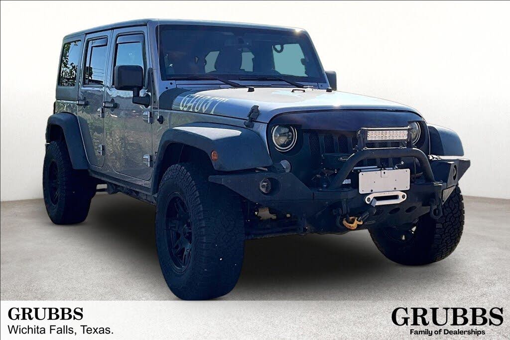 2014 Jeep Wrangler Unlimited Sport — photo 1 of 12