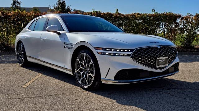 2024 Genesis G90