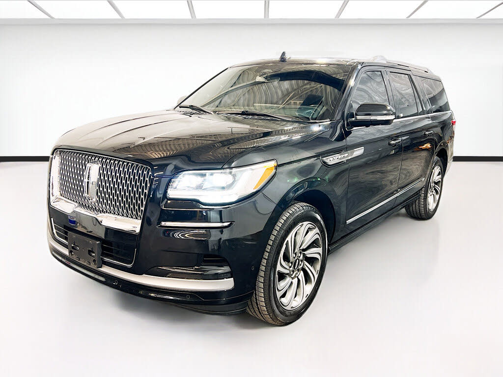 2022 Lincoln Navigator L