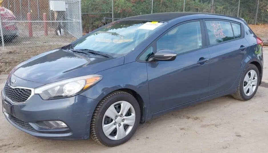 2016 Kia Forte5